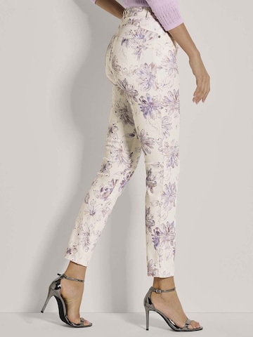 MADELEINE Slimfit Broek in Wit
