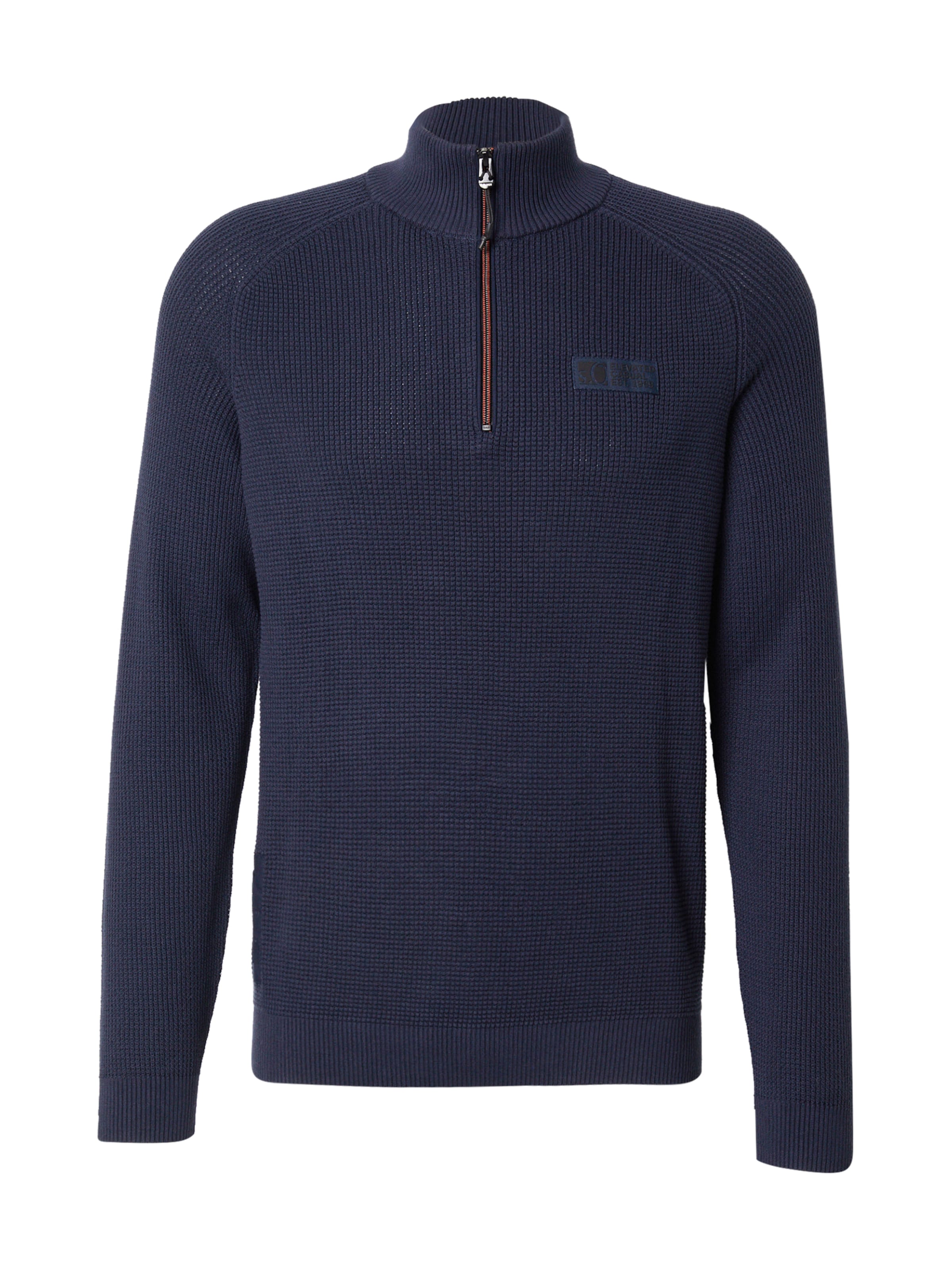 s.Oliver Kampsun, värv sinine: eest vaates