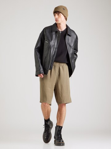 Loosefit Pantaloni di TOPMAN in verde