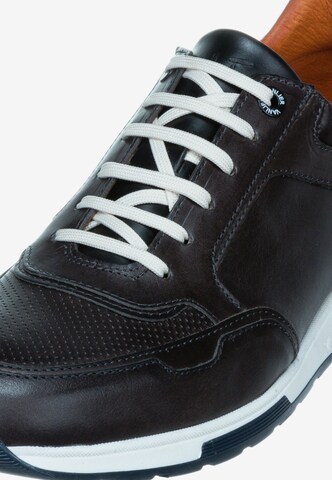 VANLIER Sneakers in Black