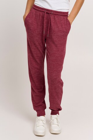 Oxmo Tapered Trousers 'BENITA' in Red: front