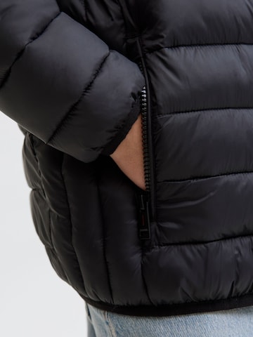 Jack & Jones Junior Winterjas in Zwart