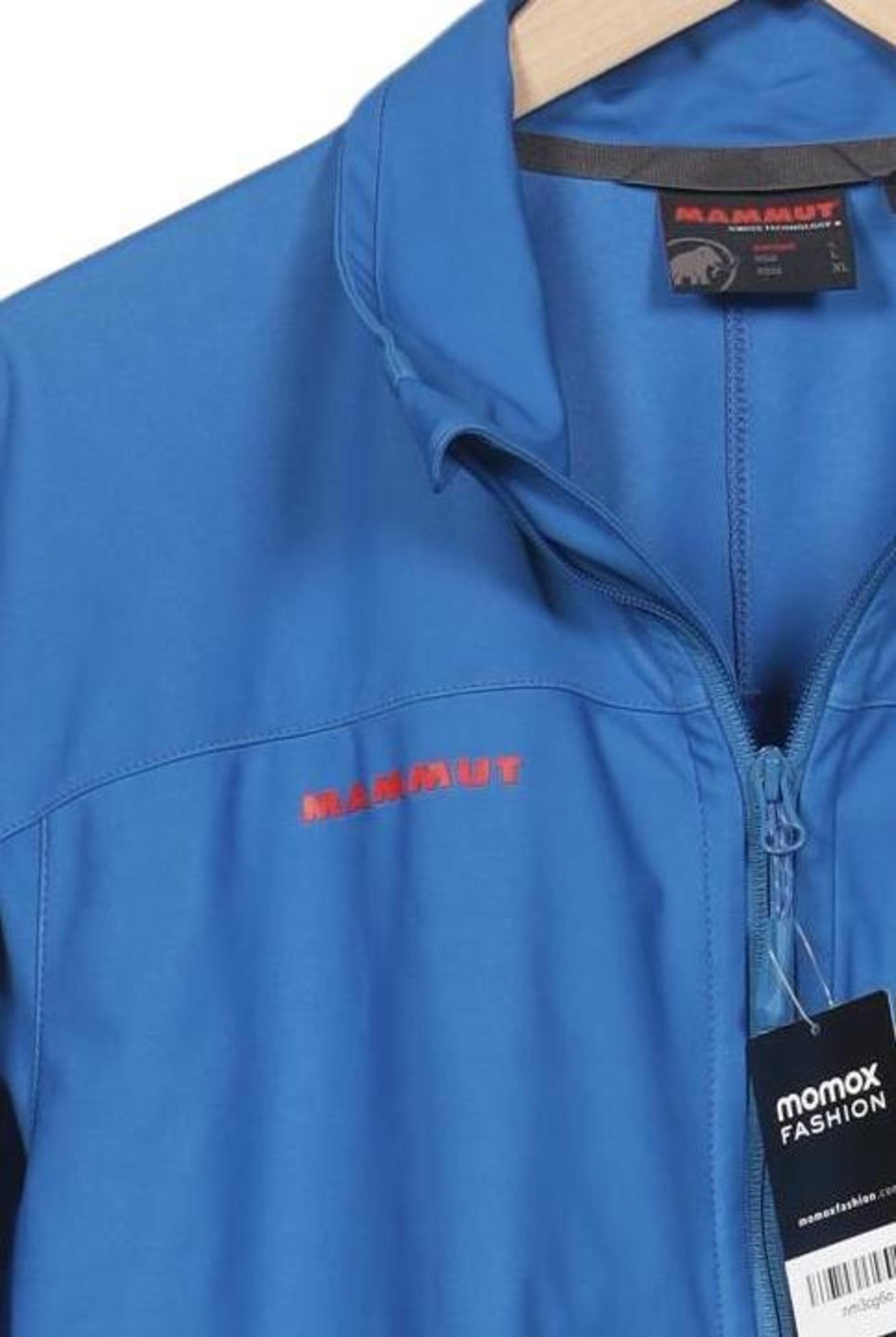 MAMMUT Jacket & Coat in L in Blue