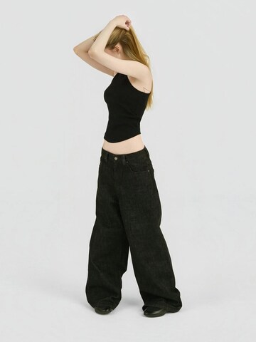 2005 Luźne Jeansy 'ULTRA BAGGY FIT RAW DENIM - BLACK' w kolorze czarny
