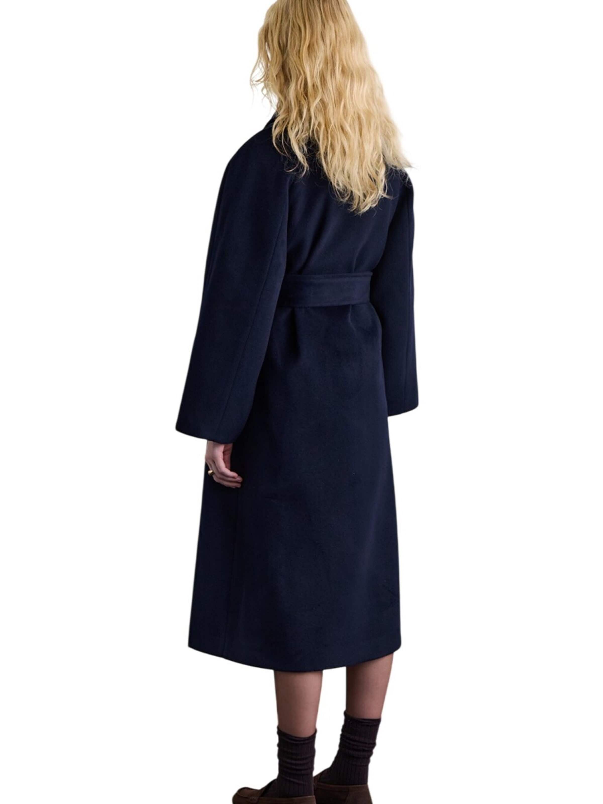 MANUKA Winter Jacket in Blue
