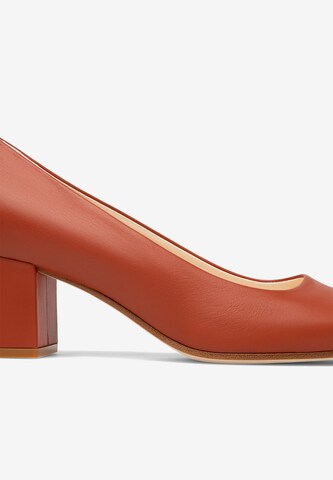 Henry Stevens Pumps 'Audrey P50' in Red