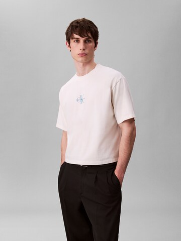 T-Shirt Calvin Klein Jeans en beige : devant
