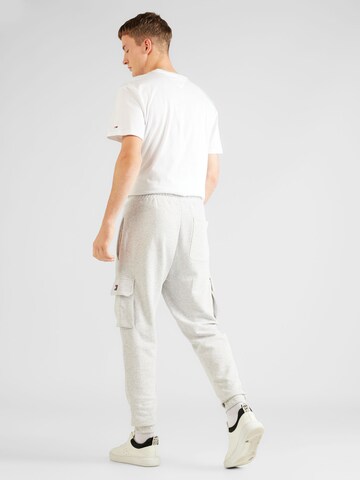 Tommy Jeans Ozke Kargo hlače | siva barva