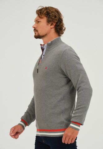 Pull-over Giorgio di Mare en gris