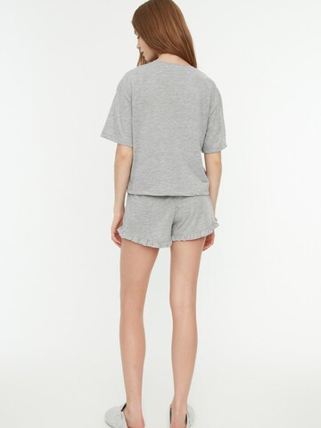 Shorty Trendyol en gris