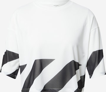 Superdry Performance Shirt in White: front