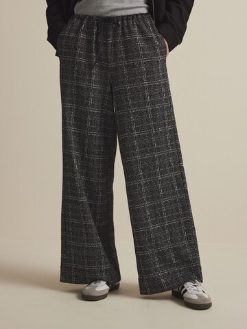 Next Wide leg Pants in Black