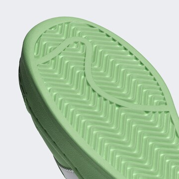 ADIDAS ORIGINALS Låg sneaker 'Superstar XLG' i grön