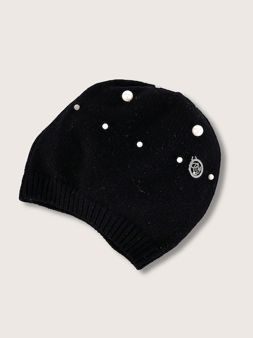 Camomilla Italia Beanie in Black: front