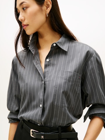 TOMMY HILFIGER Blúzka - Sivá