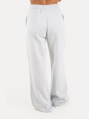 Smilodox Loose fit Trousers 'Zadie' in Grey