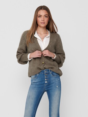 Cardigan 'Clare' ONLY en marron : devant