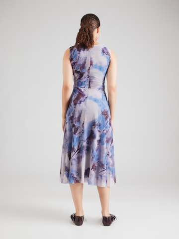 SWING - Vestido en azul