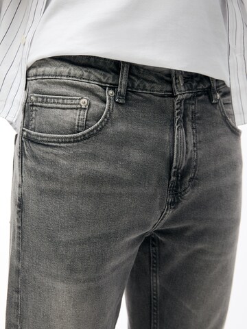Pull&Bear Slim fit Jeans in Grey