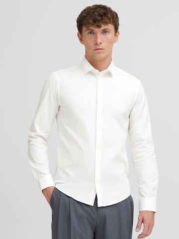 Slim fit Cămaşă business ' CFPalle ' de la Casual Friday pe alb