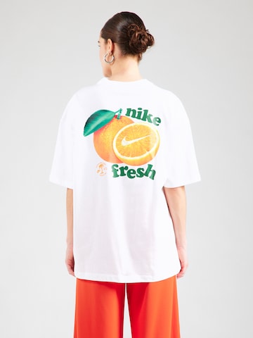 Nike Sportswear Μπλουζάκι σε λευκό: μπροστά