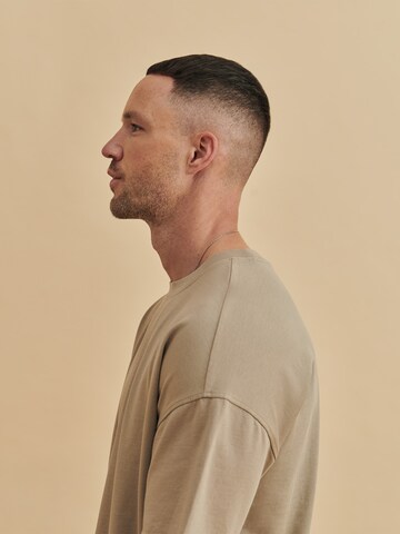 DAN FOX APPAREL T-Shirt 'Erik' in Beige