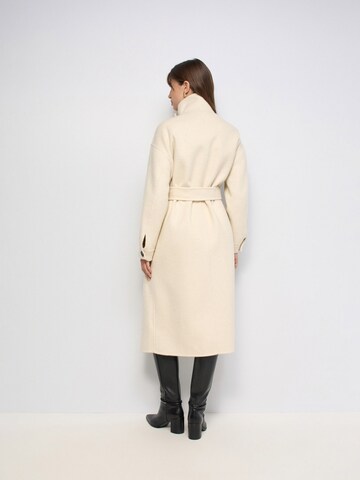 Salsa Jeans Tussenmantel in Beige