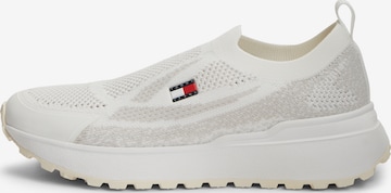 Tommy Jeans Slip on -tennarit värissä valkoinen: etupuoli