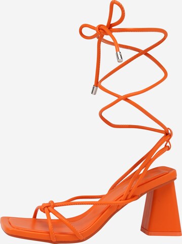 Nasty Gal Remsandal i orange