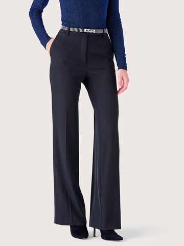Bootcut Pantalon à plis 'Ashleyi' Camomilla Italia en noir : devant