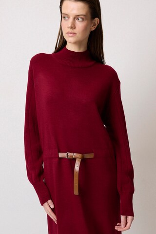 Robes en maille Touche Prive en rouge