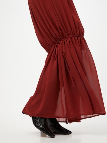 Robe NA-KD en rouge