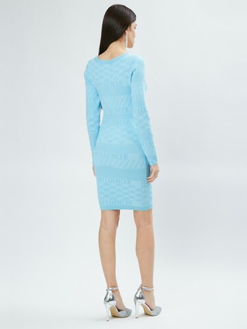 Influencer Dress in Blue
