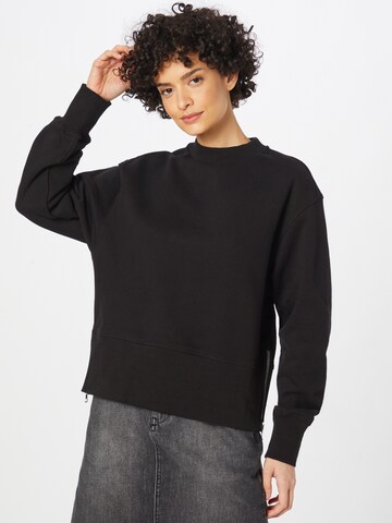 Varley Athletic Sweatshirt 'Eton' in Black: front