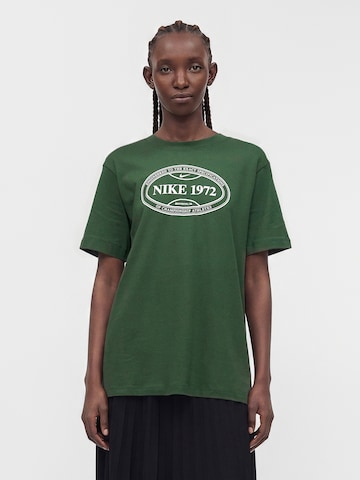 Nike Sportswear Μπλουζάκι σε πράσινο: μπροστά