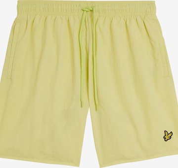 Shorts de bain Lyle & Scott en jaune : devant