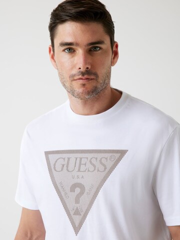 Maglietta di GUESS in bianco