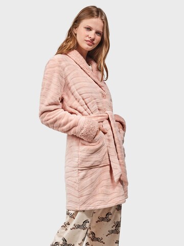 Vestaglia di Gisela in rosa