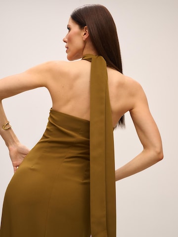 ORIMEI by Victoria Swarovski Βραδινό φόρεμα σε πράσινο