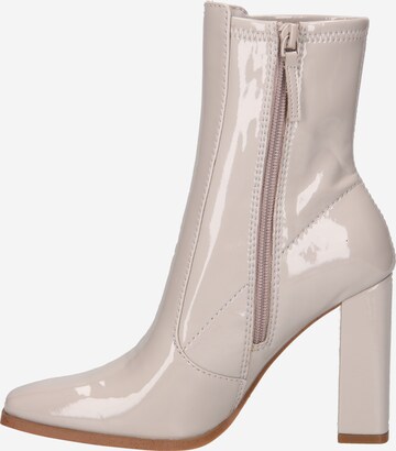 ALDO Ankle Boots in Grey