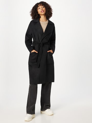 minus Between-Seasons Coat 'Chantal' in Black: front