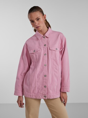 PIECES Between-Season Jacket 'Tika' in Pink: front