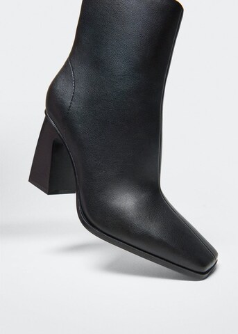 MANGO Stiefelette 'Yves' in Schwarz