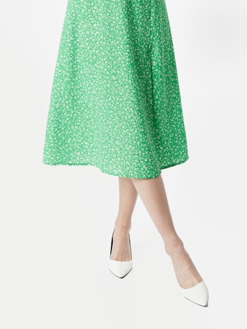 Monki Καλοκαιρινό φόρεμα σε πράσινο