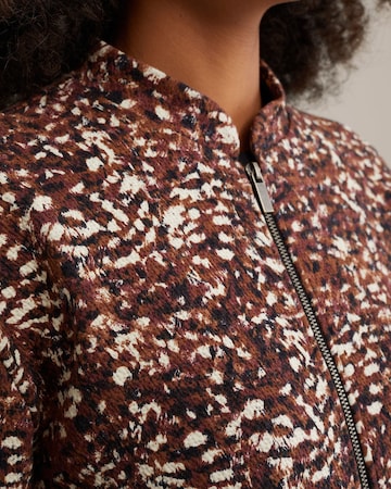 WE Fashion Between-season jacket in Brown