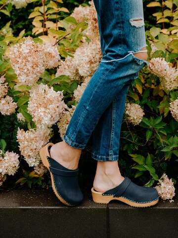 Vollsjö Clogs '125-901S-D' in Schwarz