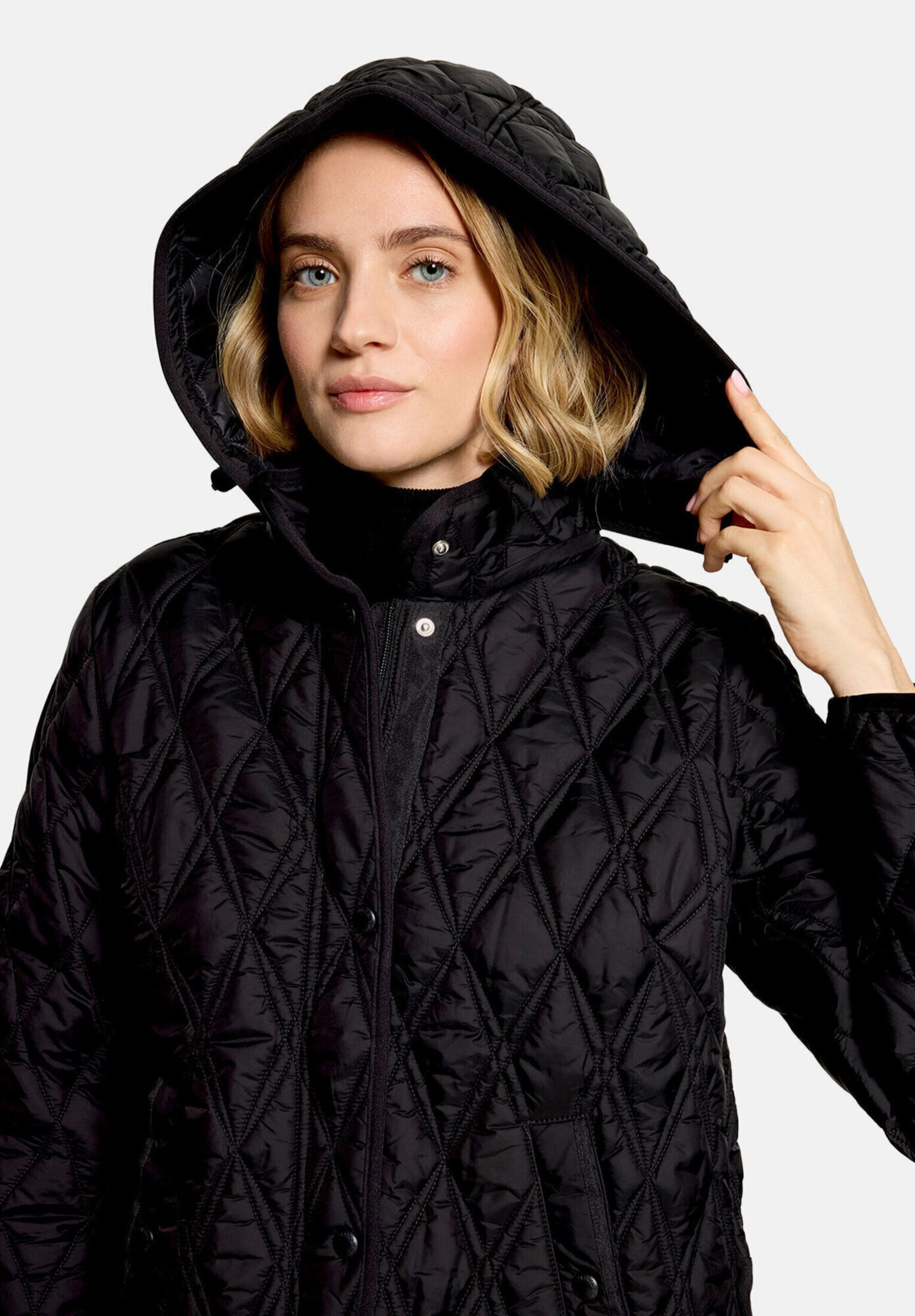 Betty Barclay Outdoorjacke mit abnehmbarer Kapuze in Schwarz