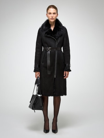 V S P Vinterfrakke 'Lyza' i sort