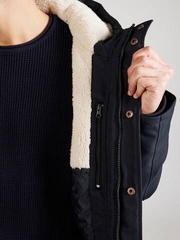 Derbe Jacke in Blau