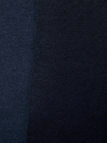 Manteau en tricot 'PAUL' MANGO en bleu